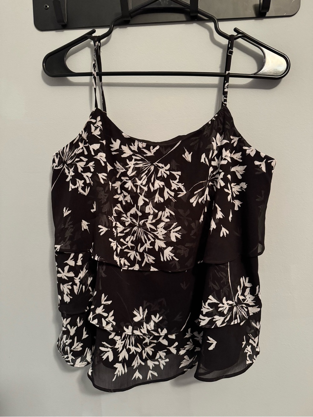 Banana Republic Black & White Floral Ruffle Camisole
